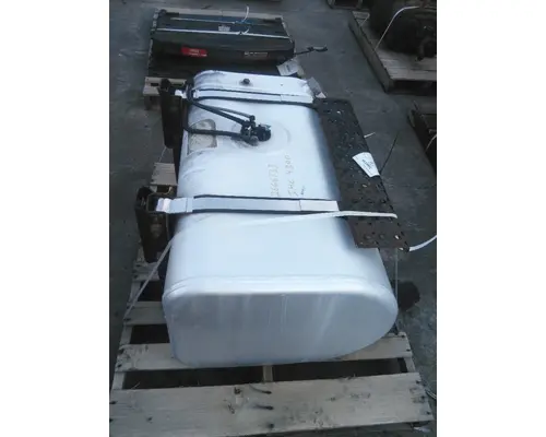 INTERNATIONAL 4300 FUEL TANK