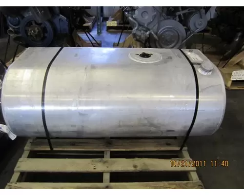 INTERNATIONAL 4300 FUEL TANK