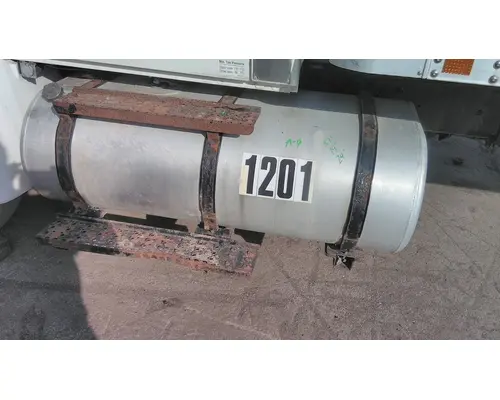 INTERNATIONAL 4300 FUEL TANK
