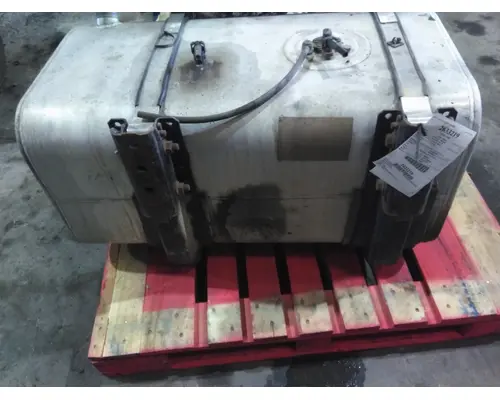 INTERNATIONAL 4300 FUEL TANK