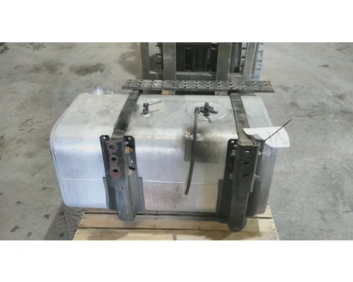 INTERNATIONAL 4300 FUEL TANK