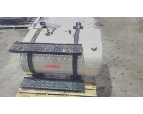 INTERNATIONAL 4300 FUEL TANK