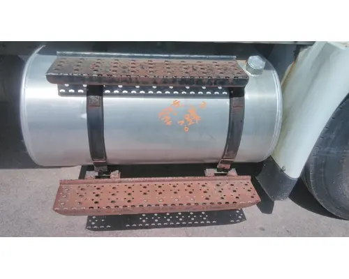 INTERNATIONAL 4300 FUEL TANK