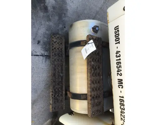 INTERNATIONAL 4300 FUEL TANK