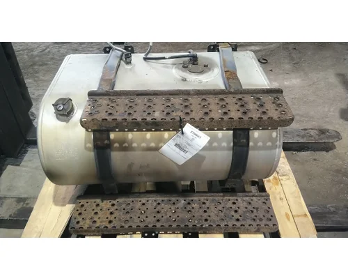 INTERNATIONAL 4300 FUEL TANK