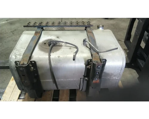 INTERNATIONAL 4300 FUEL TANK