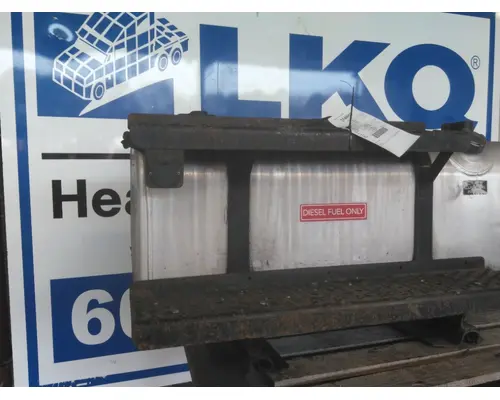 INTERNATIONAL 4300 FUEL TANK