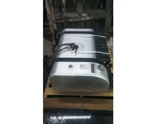 INTERNATIONAL 4300 FUEL TANK