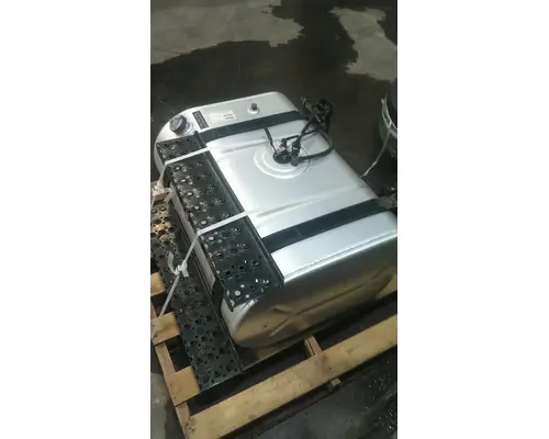 INTERNATIONAL 4300 FUEL TANK