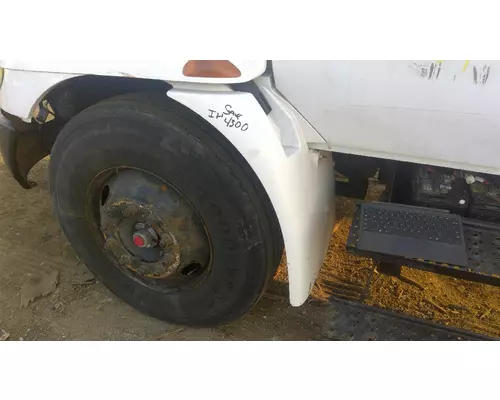 INTERNATIONAL 4300 Fender Extension