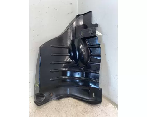 INTERNATIONAL 4300 Fender Extension
