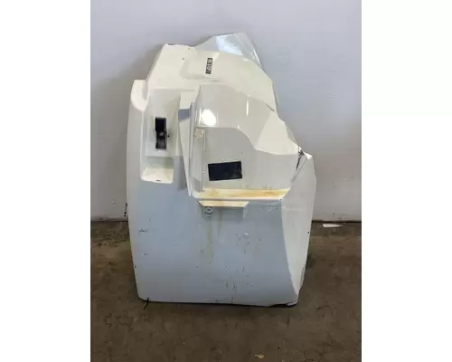 INTERNATIONAL 4300 Fender Extension