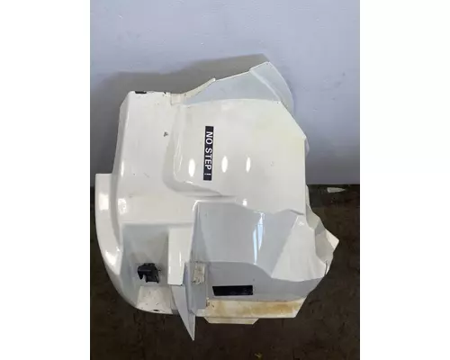 INTERNATIONAL 4300 Fender Extension