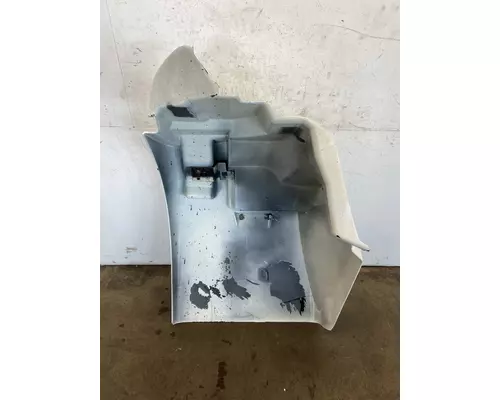 INTERNATIONAL 4300 Fender Extension