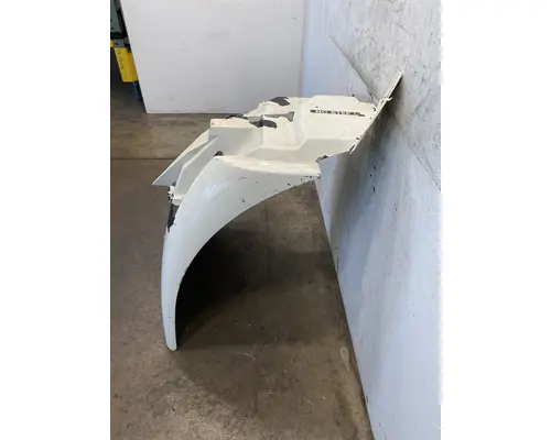 INTERNATIONAL 4300 Fender Extension