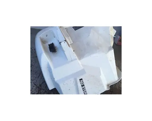 INTERNATIONAL 4300 Fender Extension
