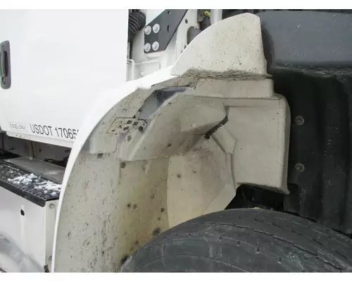 INTERNATIONAL 4300 Fender Extension