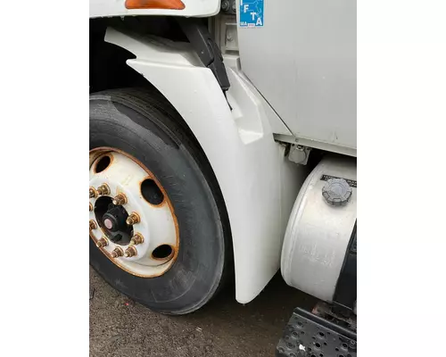 INTERNATIONAL 4300 Fender Extension