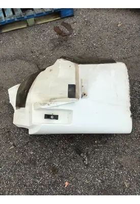 INTERNATIONAL 4300 Fender Extension