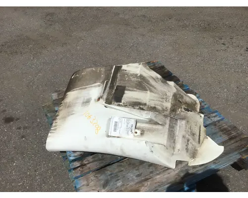 INTERNATIONAL 4300 Fender Extension