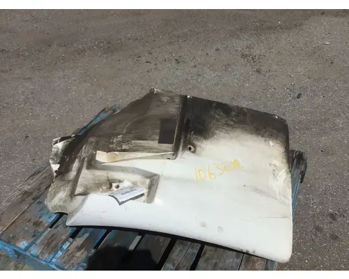 INTERNATIONAL 4300 Fender Extension