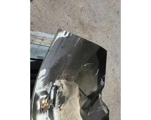 INTERNATIONAL 4300 Fender Extension