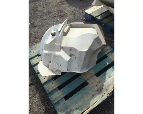 INTERNATIONAL 4300 Fender Extension