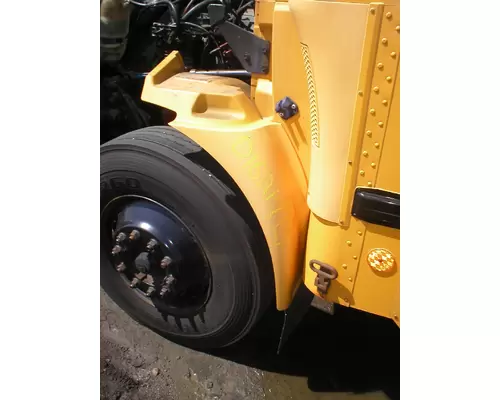 INTERNATIONAL 4300 Fender Extension