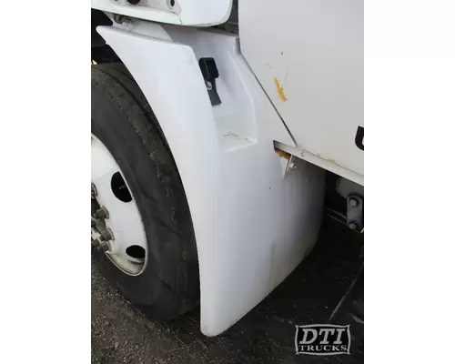 INTERNATIONAL 4300 Fender Extension