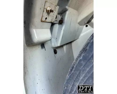 INTERNATIONAL 4300 Fender Extension