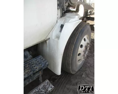 INTERNATIONAL 4300 Fender Extension