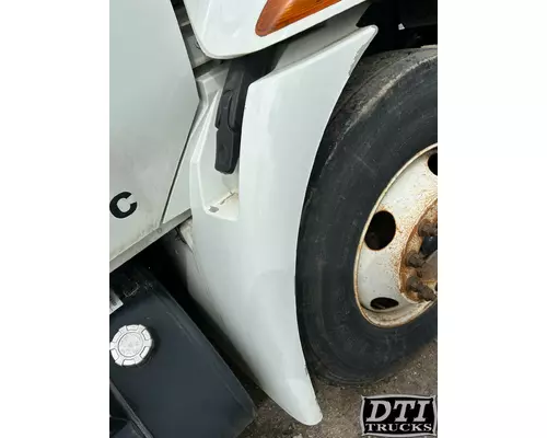 INTERNATIONAL 4300 Fender Extension