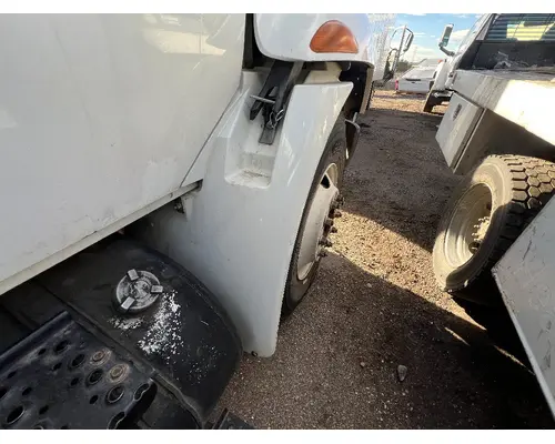 INTERNATIONAL 4300 Fender Extension