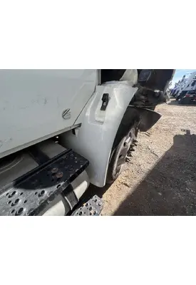 INTERNATIONAL 4300 Fender Extension