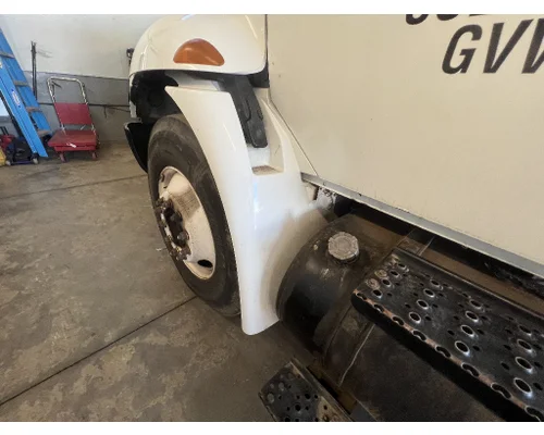 INTERNATIONAL 4300 Fender Extension