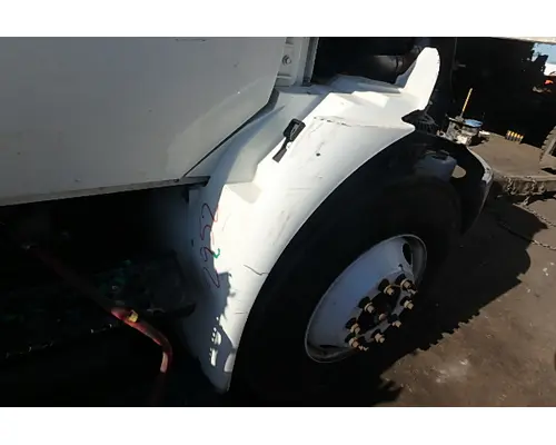 INTERNATIONAL 4300 Fender Extension