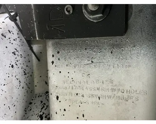 INTERNATIONAL 4300 Fender Extension