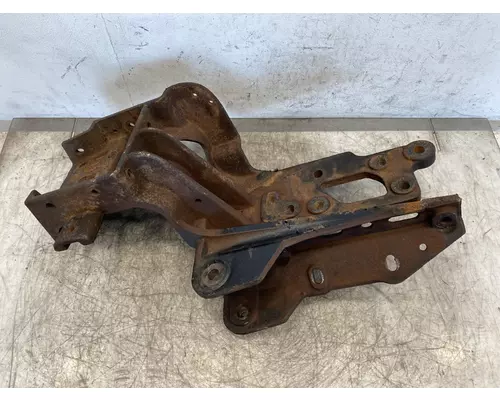 INTERNATIONAL 4300 Frame Horn