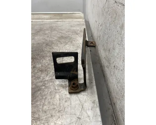 INTERNATIONAL 4300 Frame Horn