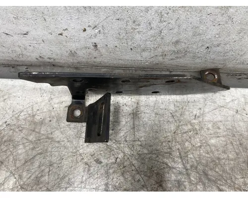 INTERNATIONAL 4300 Frame Horn