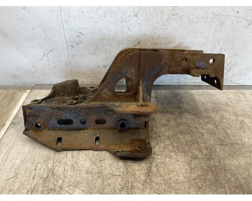 INTERNATIONAL 4300 Frame Horn