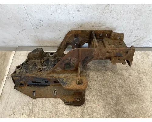 INTERNATIONAL 4300 Frame Horn