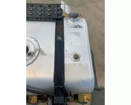 INTERNATIONAL 4300 Fuel Tank