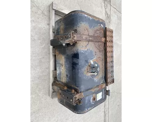 INTERNATIONAL 4300 Fuel Tank