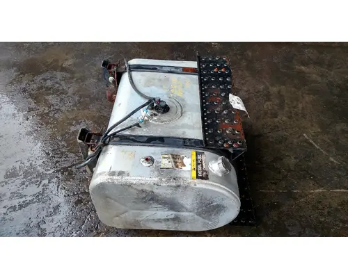 INTERNATIONAL 4300 Fuel Tank