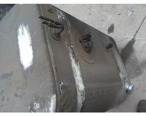 INTERNATIONAL 4300 Fuel Tank