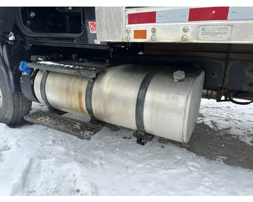 INTERNATIONAL 4300 Fuel Tank