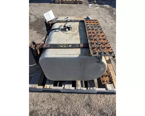 INTERNATIONAL 4300 Fuel Tank