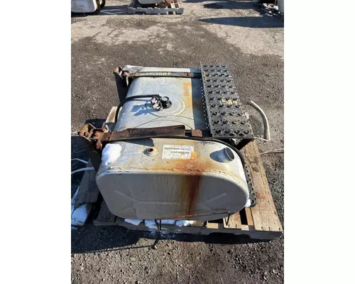 INTERNATIONAL 4300 Fuel Tank