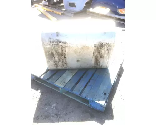 INTERNATIONAL 4300 Fuel Tank
